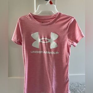 Women’s extra small under armour shirt